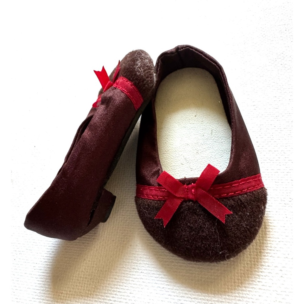 American Girl Doll Chocolate Cherry Outfit Brown Heeled Flats Shoes Retired